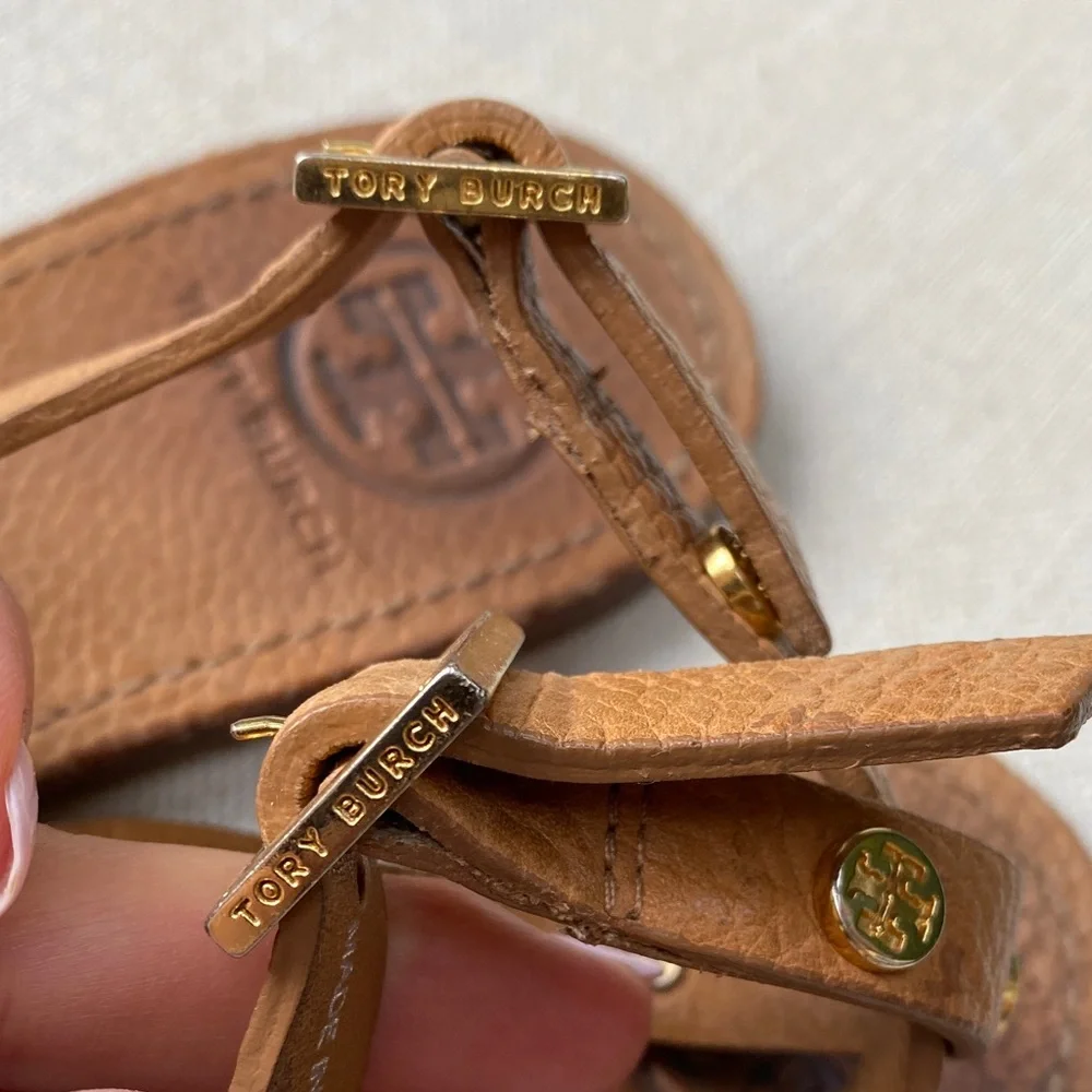 GUC Tory Burch Brown Leather Sandals with Gold Accents - Picture 4 of 8